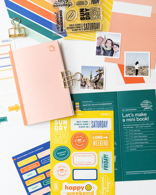 Make these mini books with our March kit! 📔